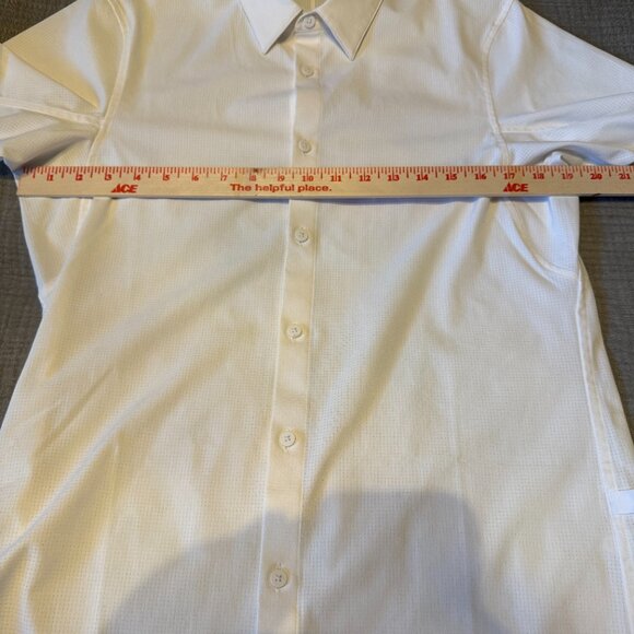 Lululemon white button down short sleeve shirt - Picture 4 of 6